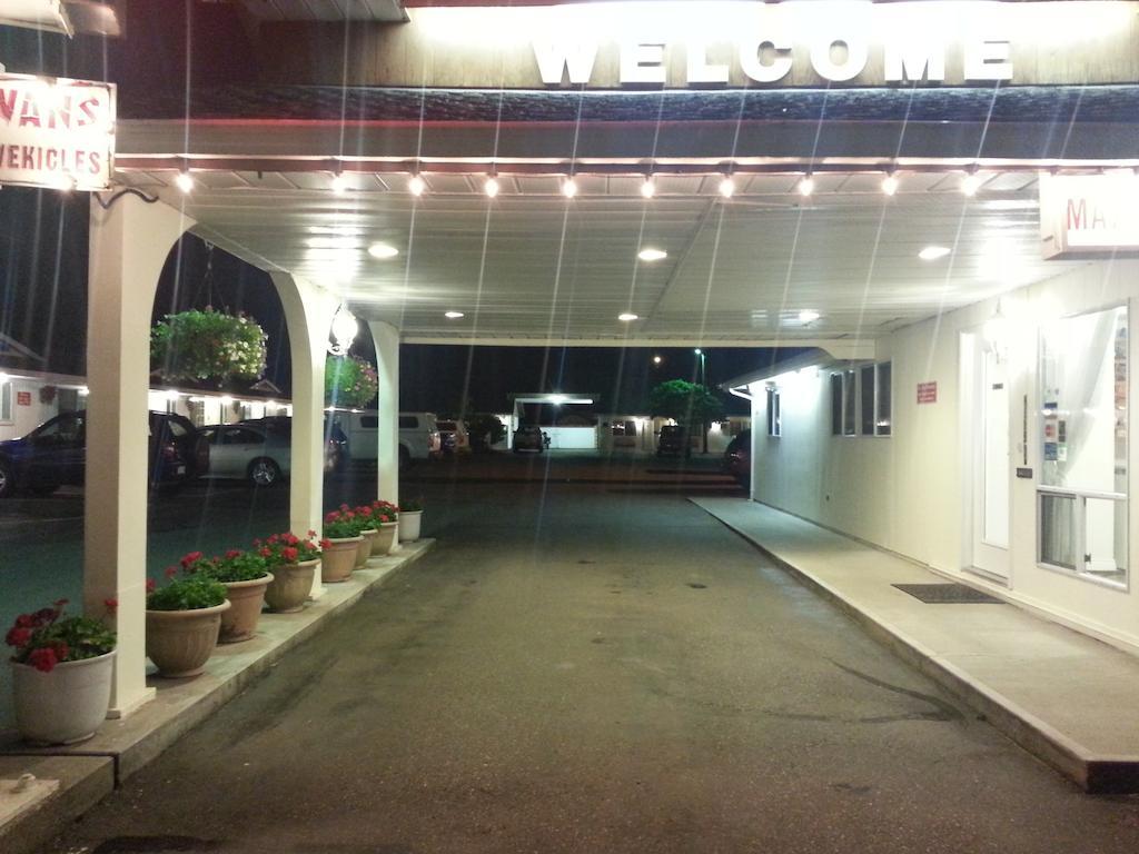 Skagit Motel Хоуп Экстерьер фото