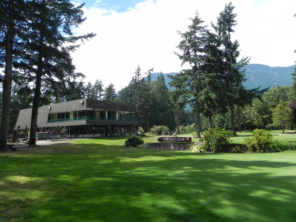 Skagit Motel Хоуп Экстерьер фото