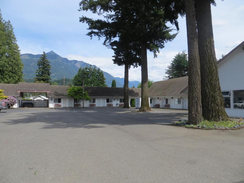 Skagit Motel Хоуп Экстерьер фото