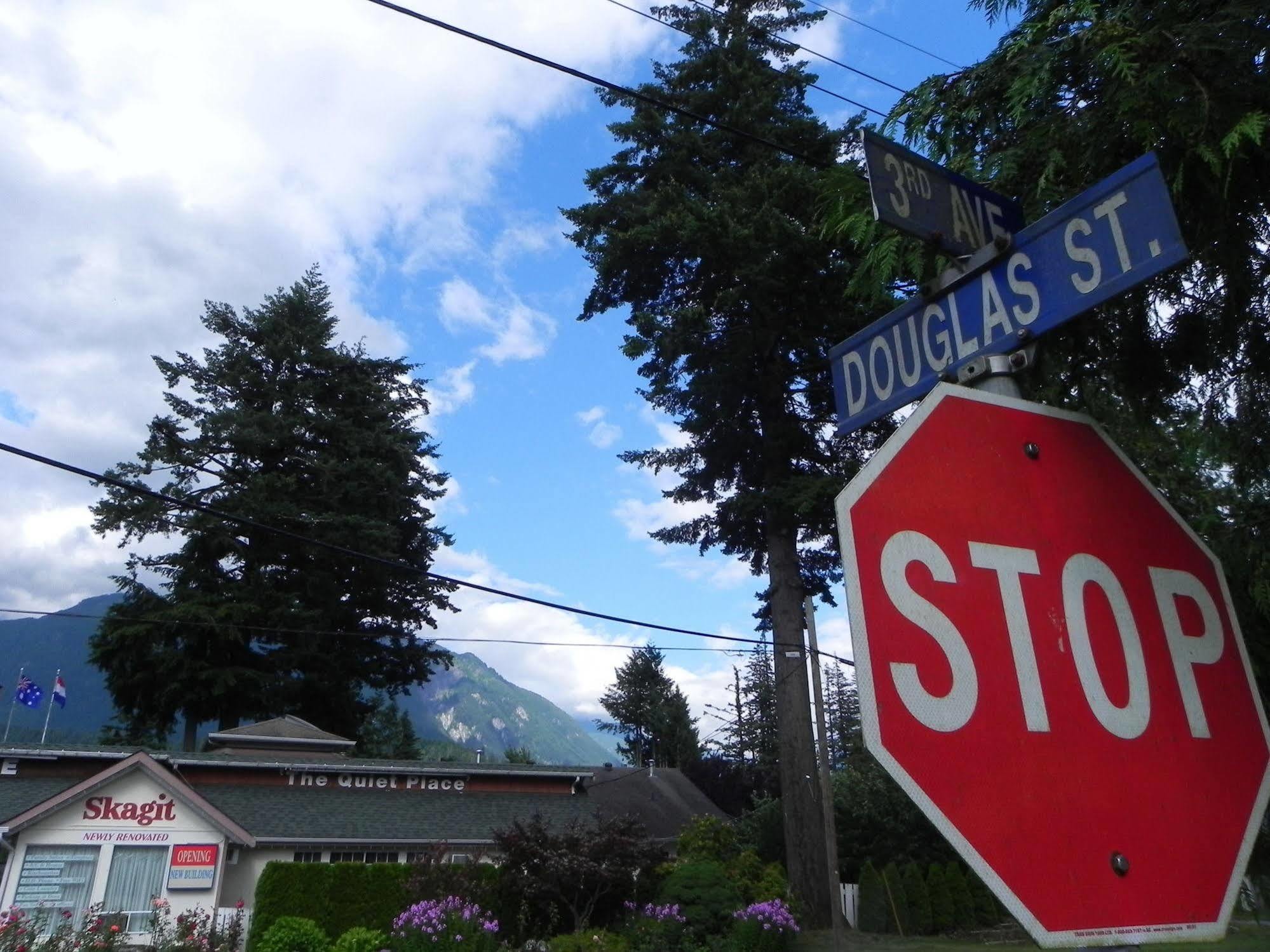 Skagit Motel Хоуп Экстерьер фото